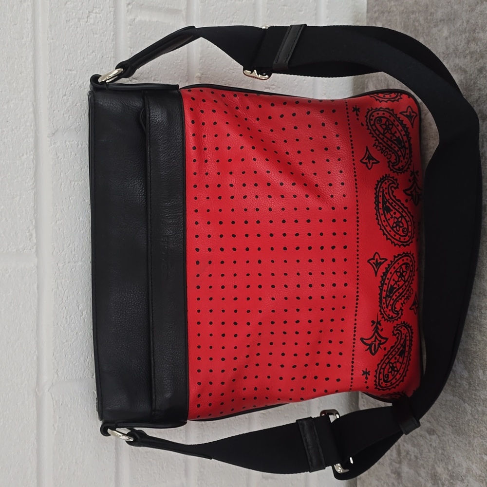 Coach 55961 Bandana Print Red/Black